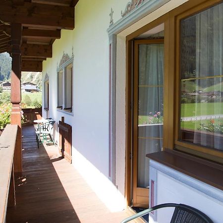 Pension Peter Neustift im Stubaital Exterior foto